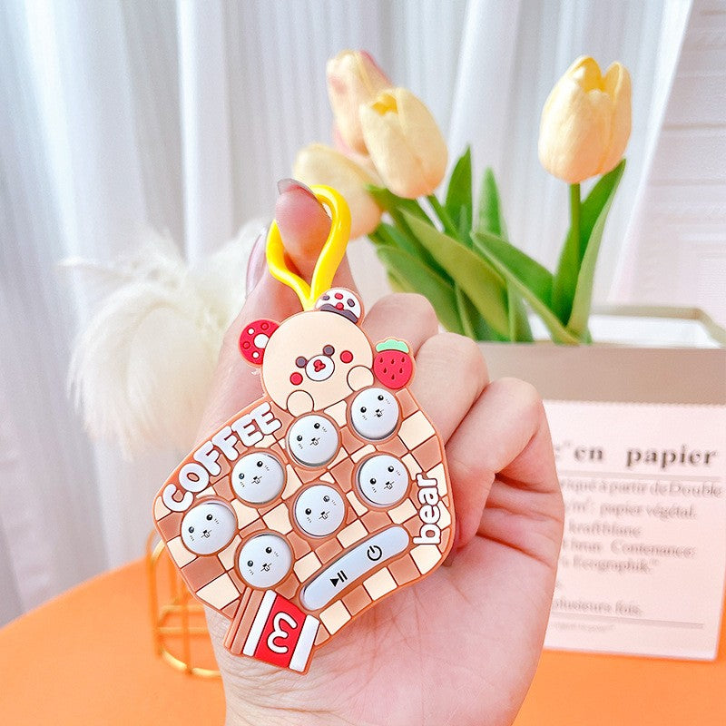Jucarie pentru copii portabila Flippy, joc Gopher, cu lumini si muzica, tip breloc, model ursulet, material silicon si ABS, maro-1