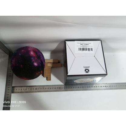 Lampa de veghe in forma de luna cu stele 3D Moon Light, alimentare baterii, stand din lemn inclus, 14 cm, Flippy-6