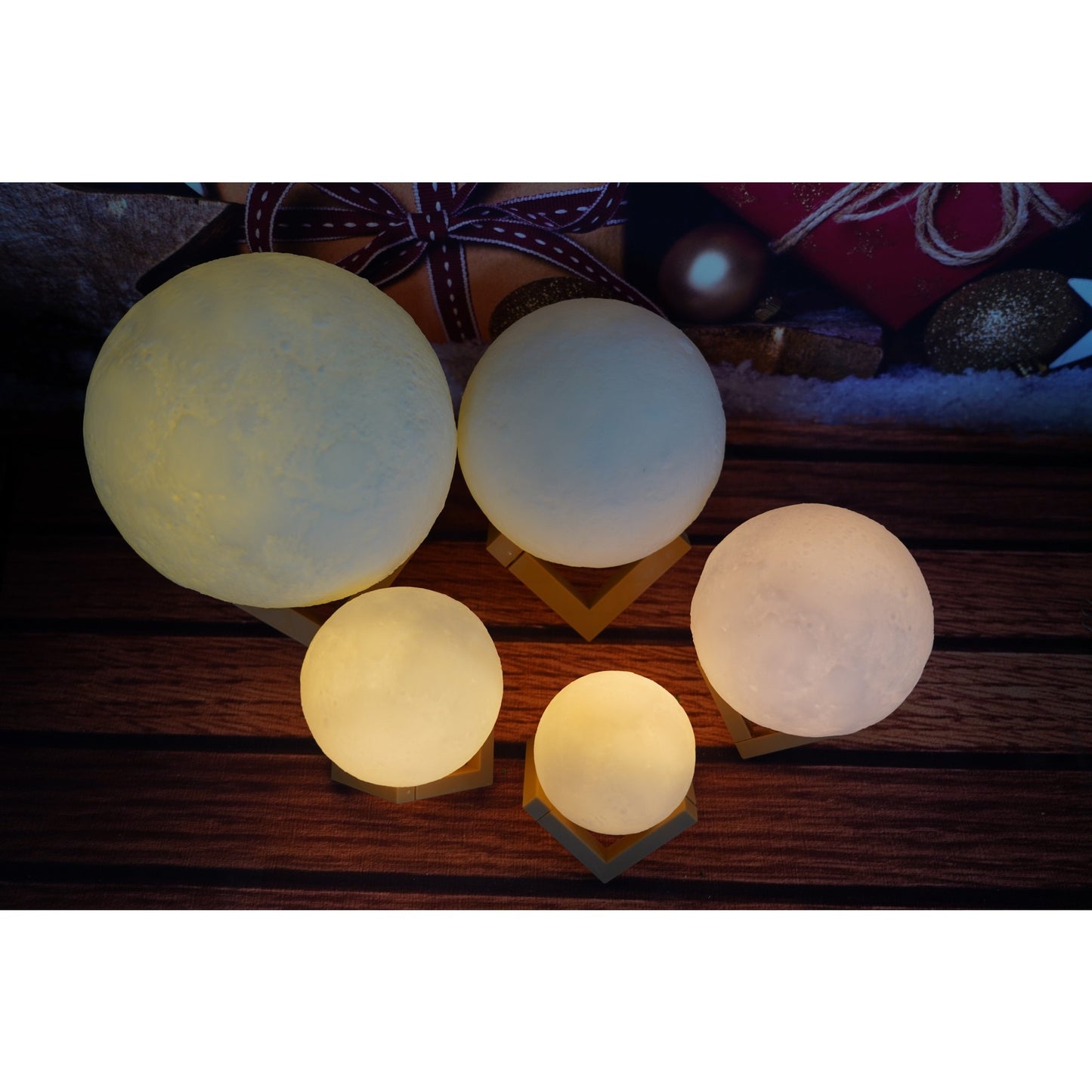 Lampa de veghe luna 3D Moon Light, lumina LED alb cald, alimentare baterii, stand din plastic, 20 cm, Flippy-1