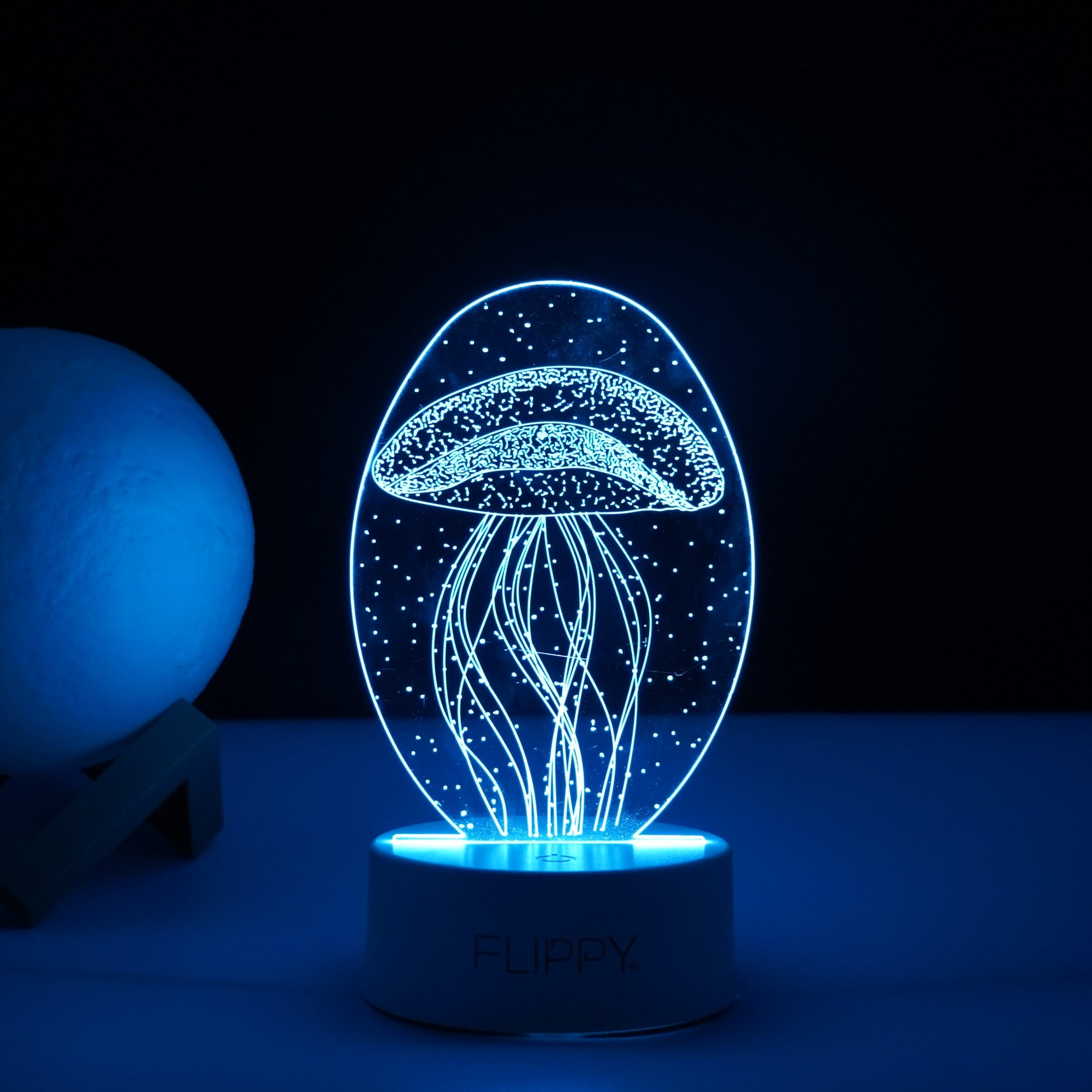 Lampa LED decorativa, Flippy, 3D, Meduza, din material acril si lumina multicolora, alb-3