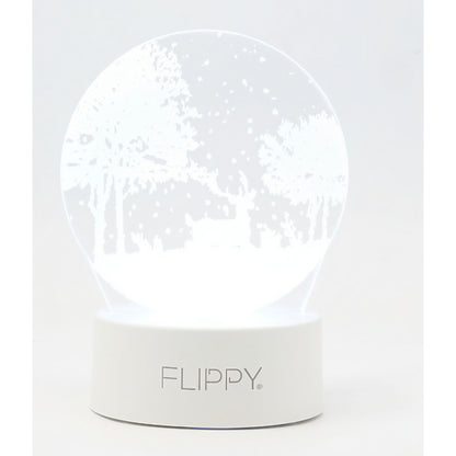 Lampa LED decorativa, Flippy, 3D, Peisaj de iarna, cu telecomanda, doua moduri de alimentare USB si baterii, 20 cm inaltime, din material acril si lumina multicolora, alb-5