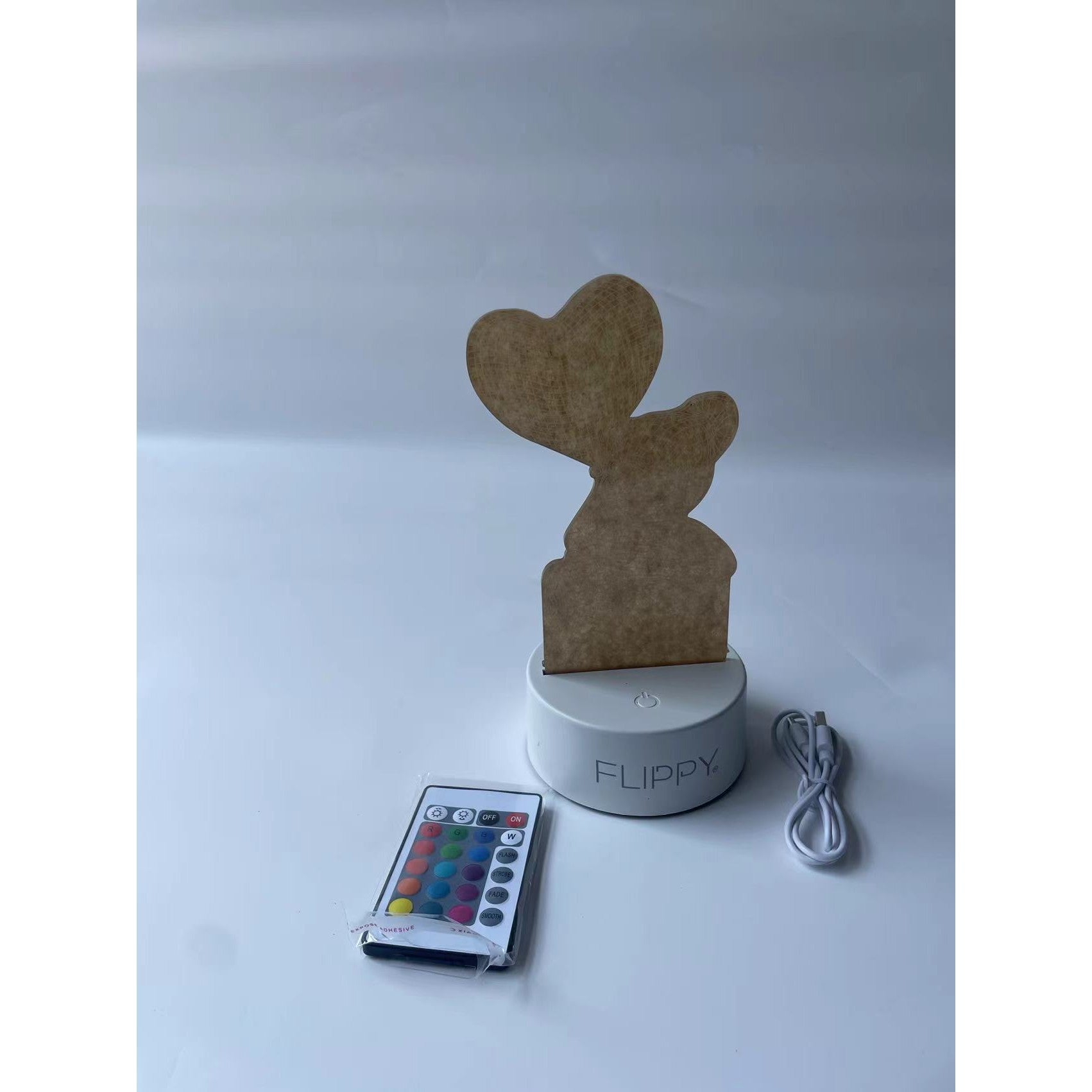 Lampa LED decorativa, Flippy, 3D, Ursulet cu balon inima, cu telecomanda, doua moduri de alimentare USB si baterii, 20 cm inaltime, din material acril si lumina multicolora, alb-9