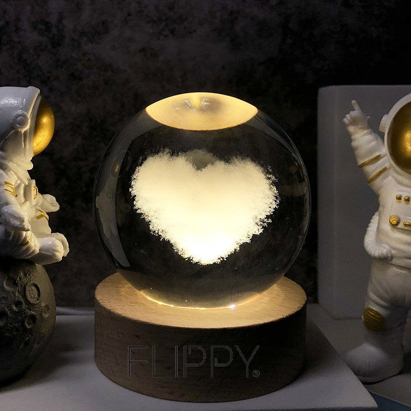 Lampa LED Decorativa, Flippy, Bila de Cristal cu Diametru 6cm, Model Inima 3D, Alimentare USB, Suport din Lemn, Lumina Alb Cald-2