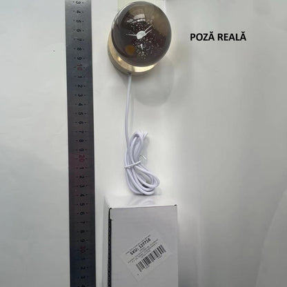 Lampa LED Decorativa, Flippy, cu Bila de Cristal cu Diametru 6cm, Model Balena 3D, Alimentare USB, Suport din Lemn, Lumina Alb Cald-5