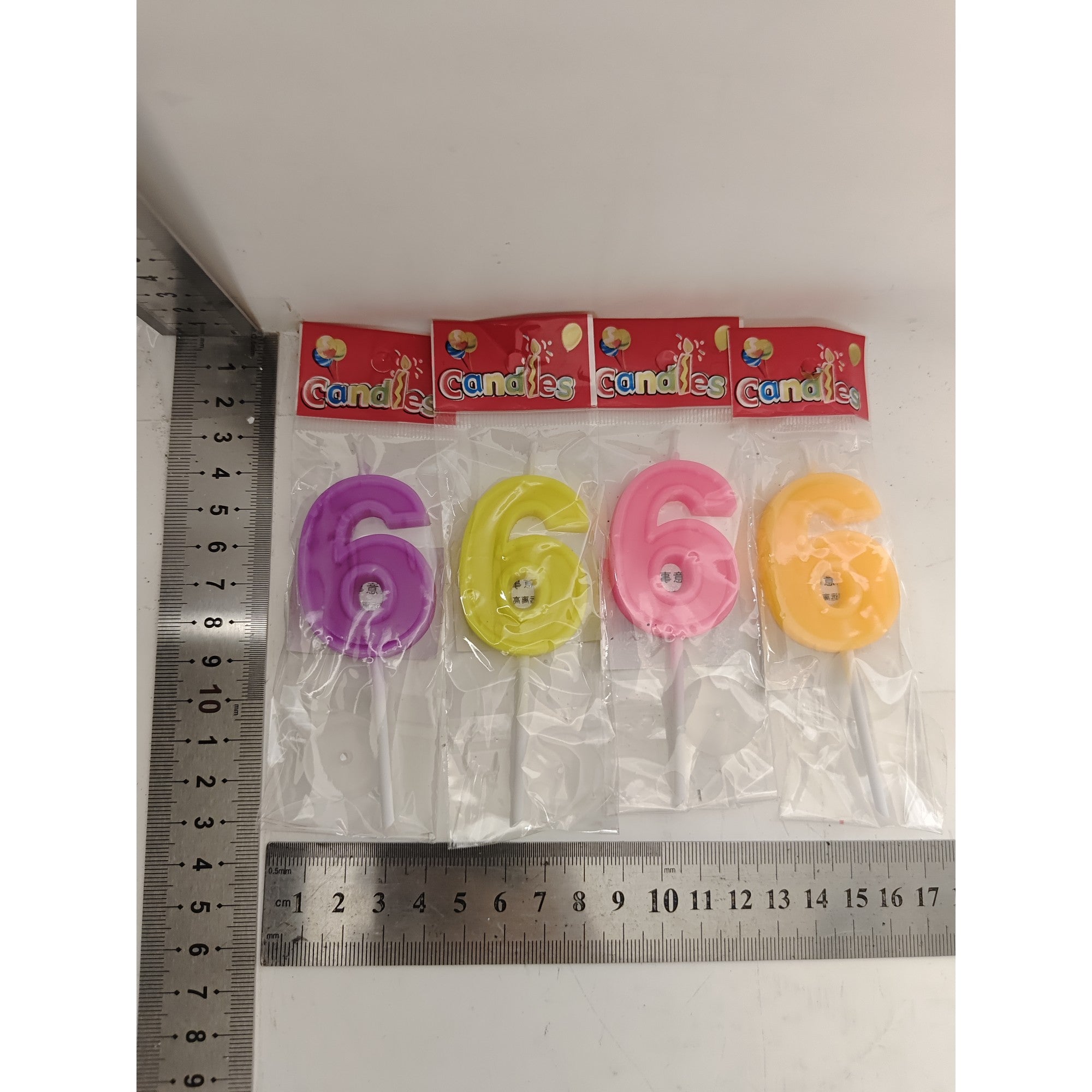 Lumanare multicolora, cifra 6, Flippy-1