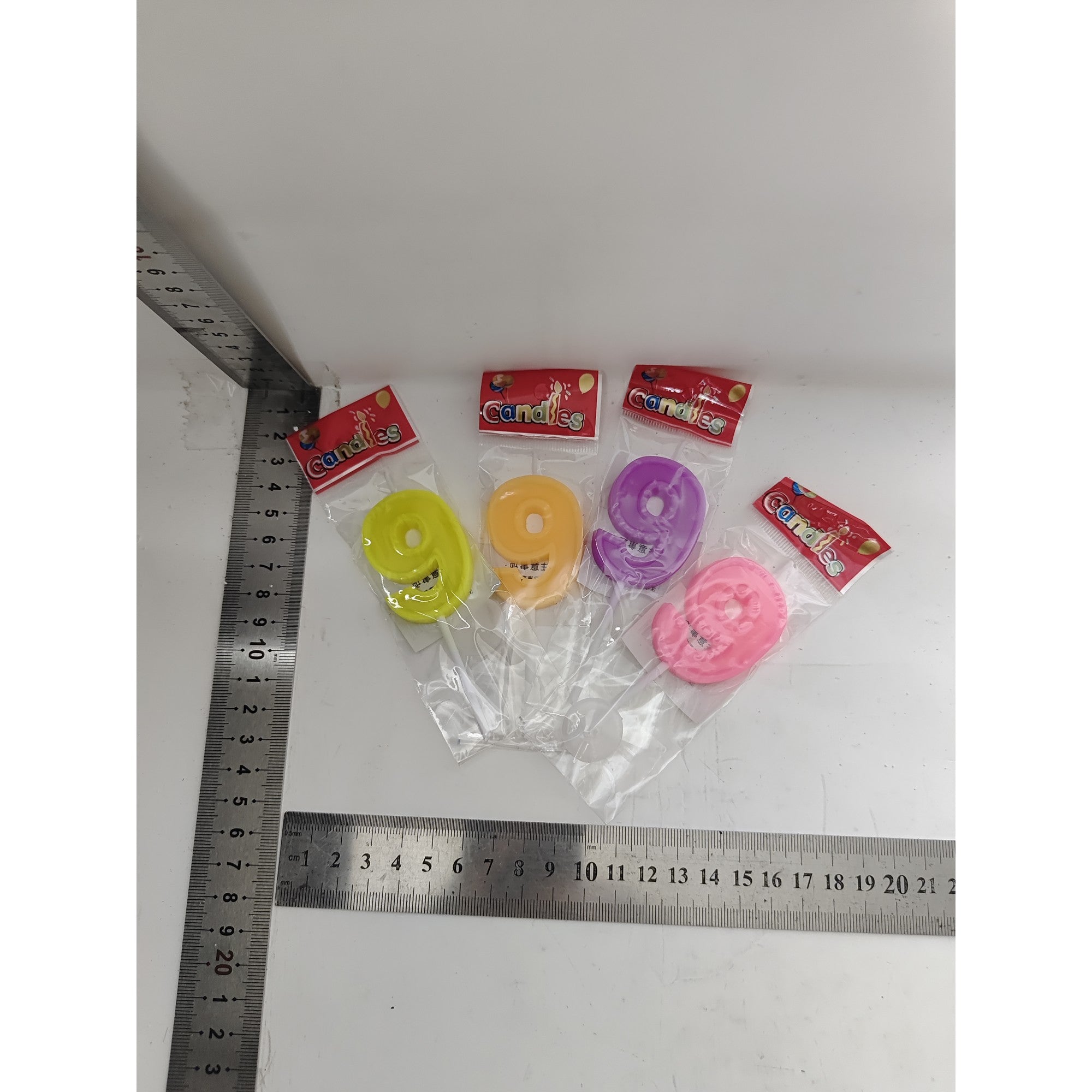 Lumanare multicolora, cifra 9, Flippy-1