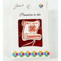 Martisor Brosa Mica in Cutie, Dimensiune Brosa 2.5-3 cm, Material Metal, Model Mult noroc-0