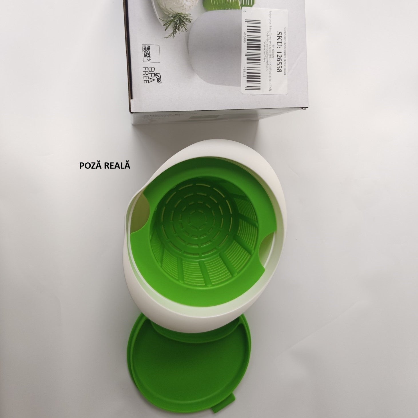 Recipient pentru Preparat Branza, Flippy, Capac de Silicon, Cheese Maker din Plastic, Strecuratoare, 17x14.5x12.8 cm, Alb-5