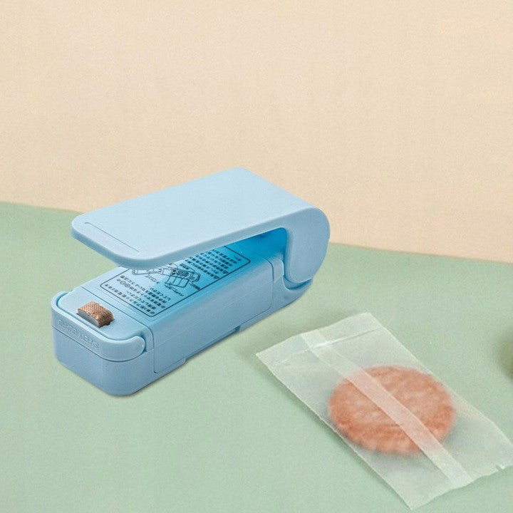 Mini Aparat de Sigilat Pungi cu Baterii, Flippy, Etansare prin Caldura, Spate Magnetic, Portabil, 9.7x3 cm, Albastru-1