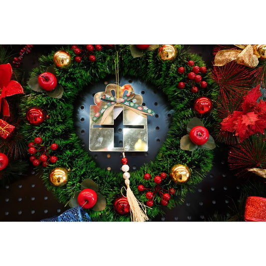 Ornament brad, Flippy, Cadou, Auriu, Lucios, 16*28CM, Acril, Interior/ Exterior-1