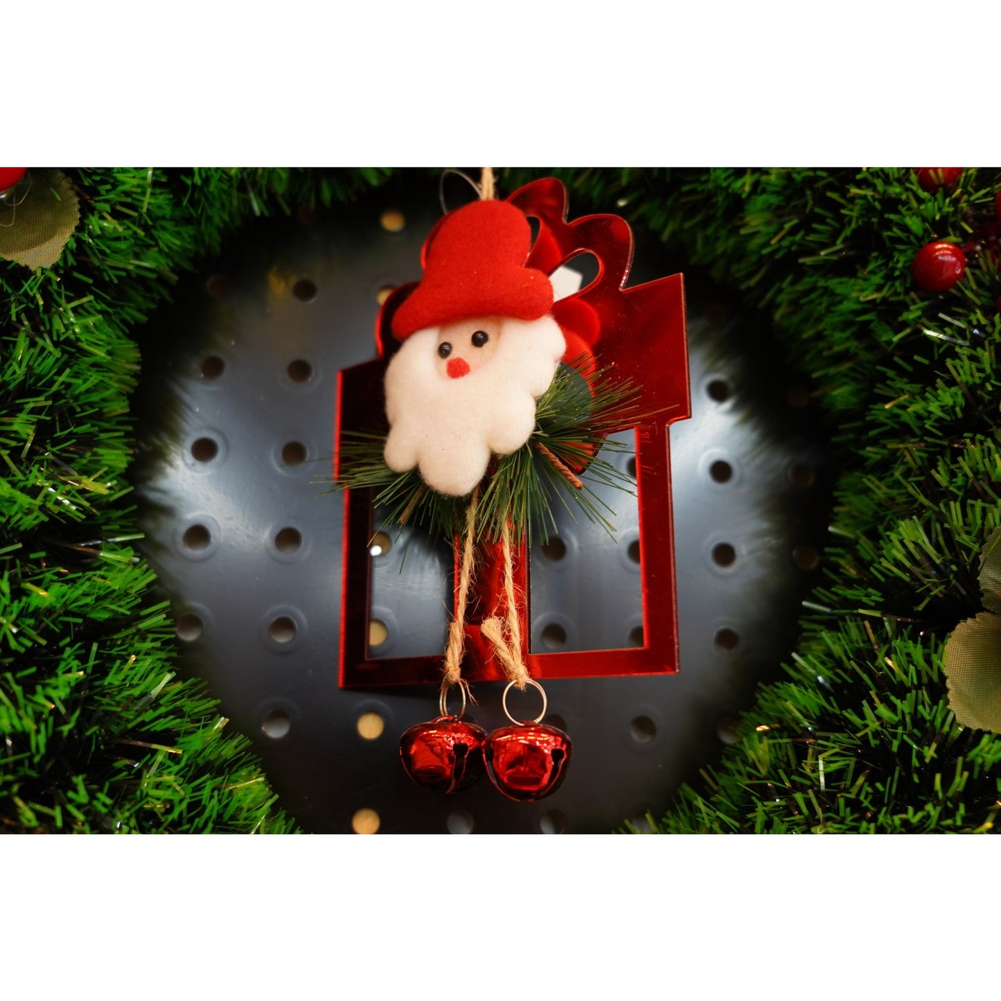 Ornament brad, Flippy, Cadou cu clopotei, Rosu, Lucios, 15*20CM, Acril, Interior/ Exterior-3