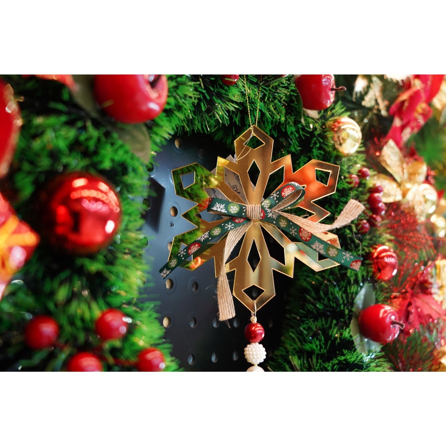 Ornament brad, Flippy, Fulg de nea, Auriu, Lucios, 16*30CM, Acril, Interior/ Exterior-2