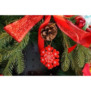 Ornament de brad fulg de nea, Flippy, rosu, lemn, 7.5 cm-2