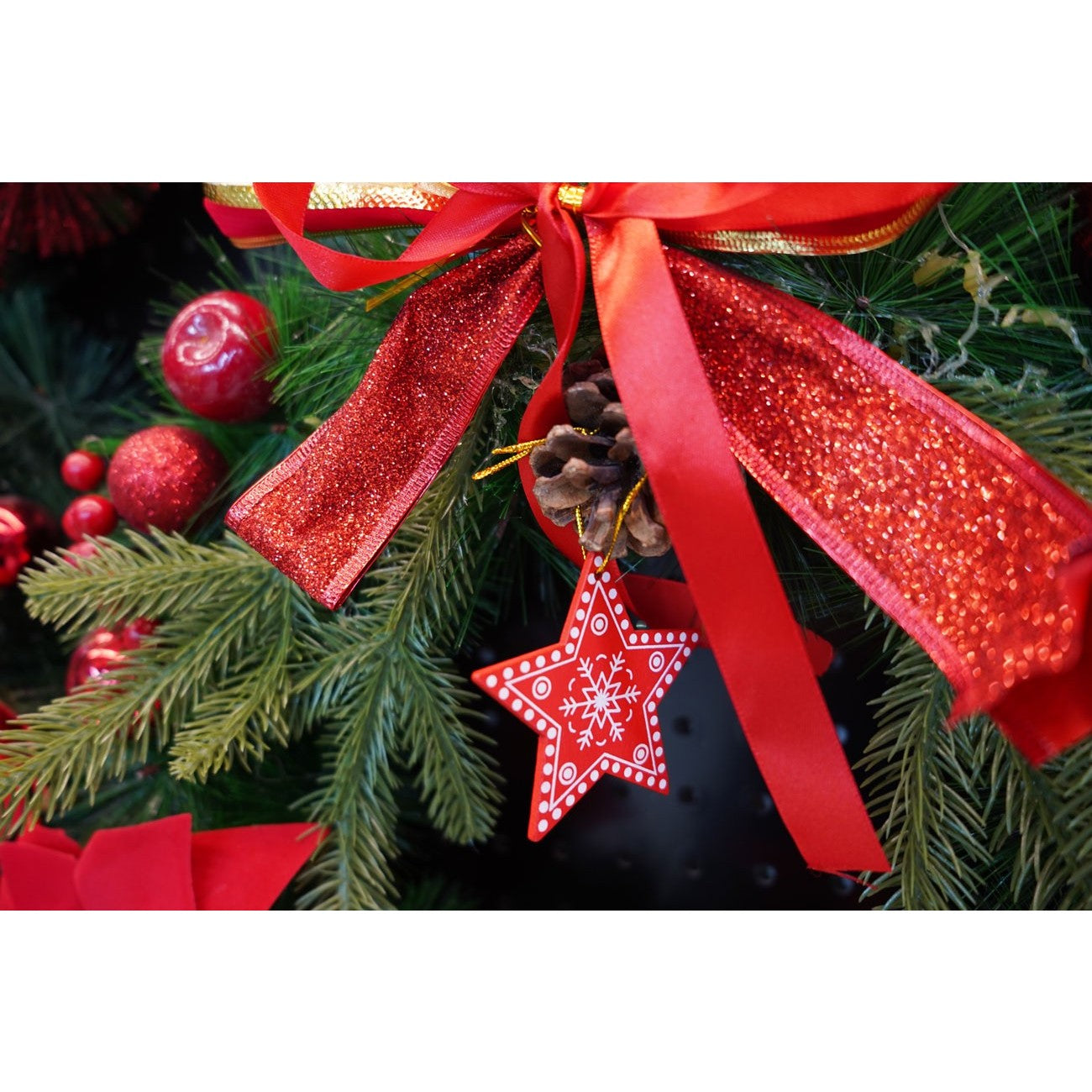 Ornament de brad stea, Flippy, rosu, lemn, 7.5 cm-2