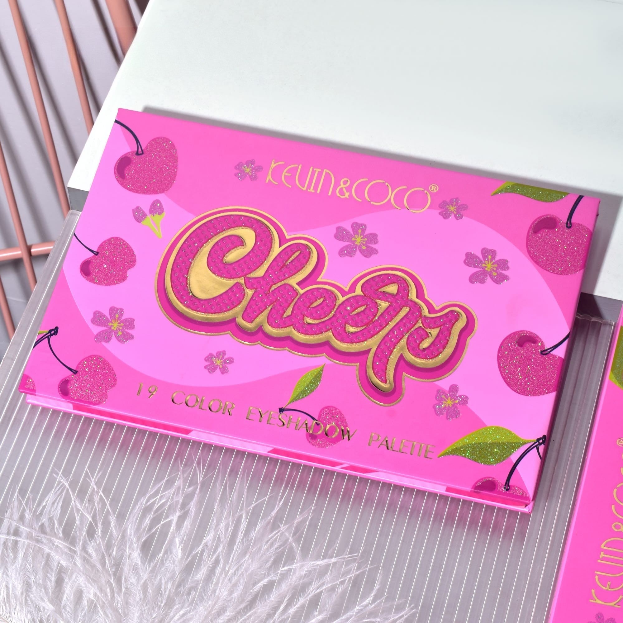Paleta de Machiaj, KEVIN & COCO, Cherry Blossom. Fard de Pleoape, 19 culori, 19.2 x 12.8 x 1.4 cm-2
