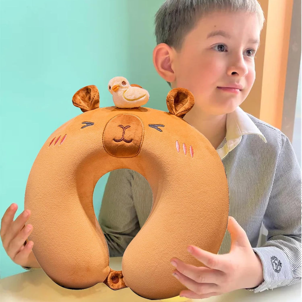 Perna de Calatorie in Forma de U, Flippy, Pentru Gat si Cap, Umplutura din Spuma cu Memorie, 30x30 cm, Model Capybara, Accesoriu de Voiaj, Birou, Masina, Sistem Prindere Capse, Maro-4