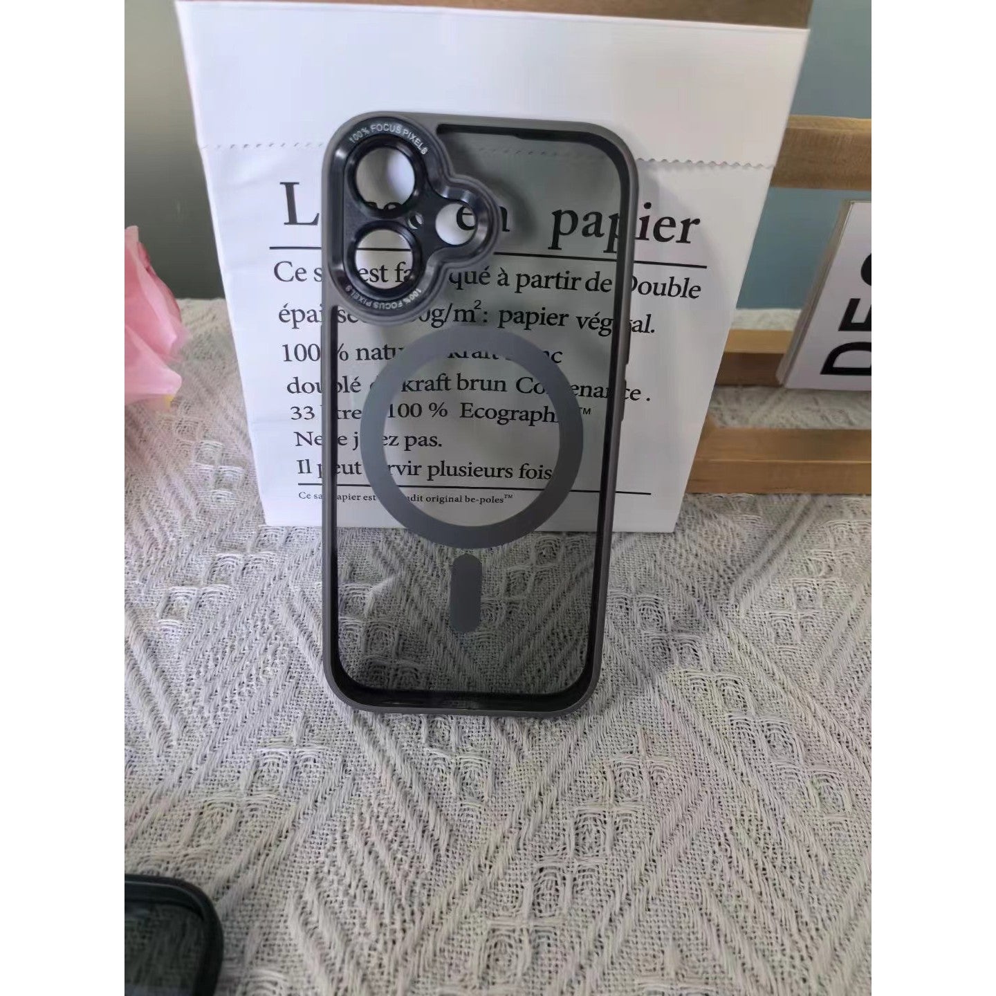 Husa de Protectie Compatibil cu iPhone 16, Flippy, Incarcare Wireless, Tehnologie Magsafe, Carcasa din TPU/ PC, Protectie Camera, Antisoc, Antizgariere, Gri-0