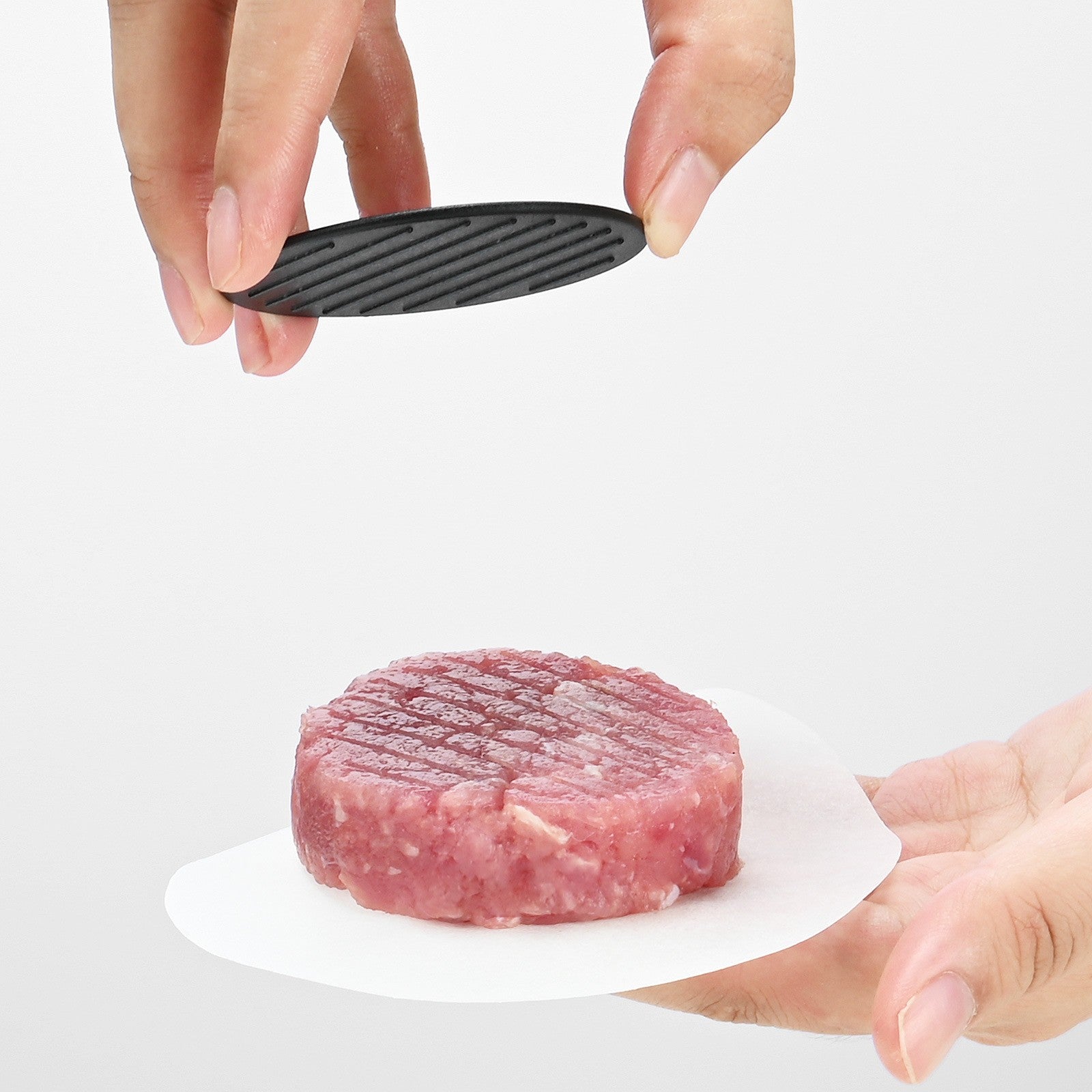Presa dubla pentru hamburgeri 2 in 1, forma si presa, doua dimensiuni, cu maner, usor de curatat si folosit, material ABS, 100 de foi hartie de copt incluse, 13x13.5x7 cm, fara lipire, neagra-6