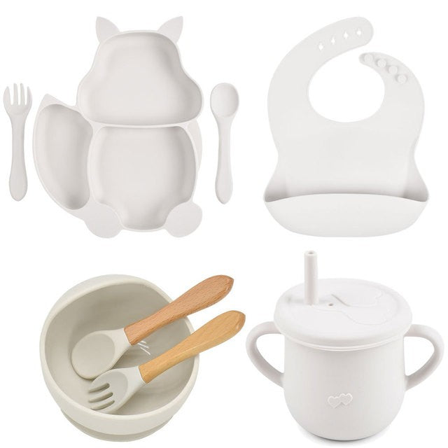Set 10 piese diversificare bebelusi si copii din silicon Flippy, baveta, farfurie compartimentata cu ventuza, bol cu ventuza, tacamuri din lemn si silicon, cana pentru gustari, fara alergeni, alb-1