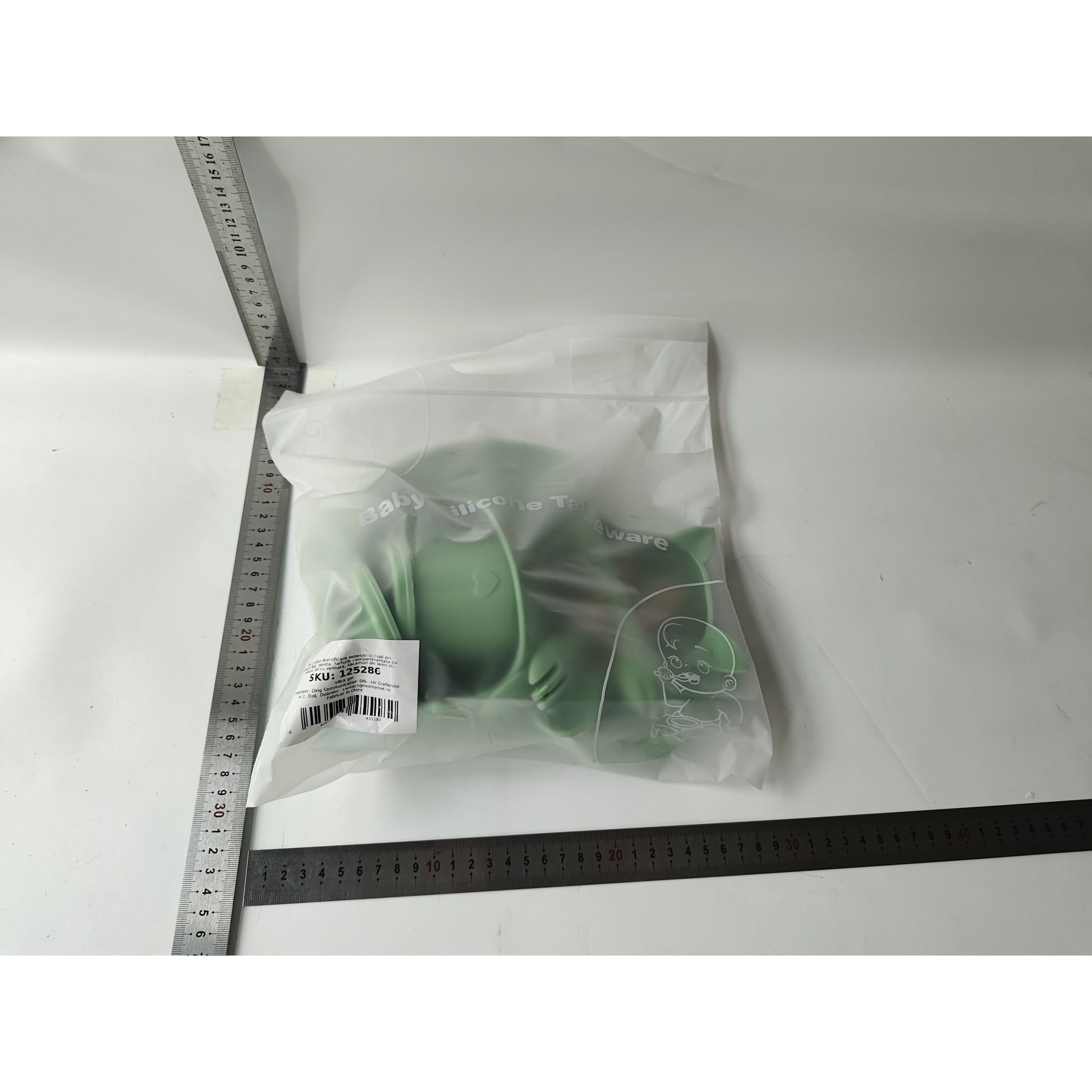 Set 10 piese diversificare bebelusi si copii din silicon Flippy, baveta, farfurie compartimentata cu ventuza, bol cu ventuza, tacamuri din lemn si silicon, cana pentru gustari, fara alergeni, verde-5