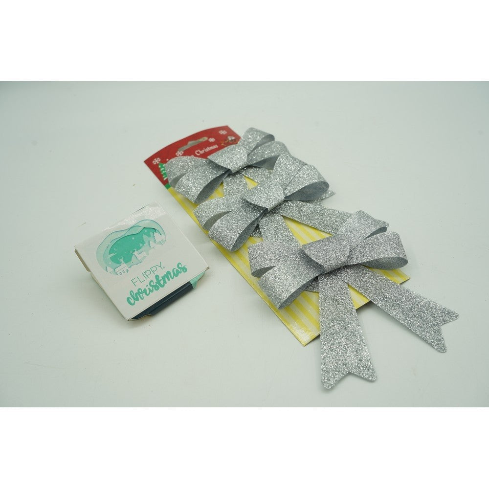 Set 3 fundite pentru brad, Argintii, cu sclipici, 10 x 11 cm, din poliester, Flippy-1