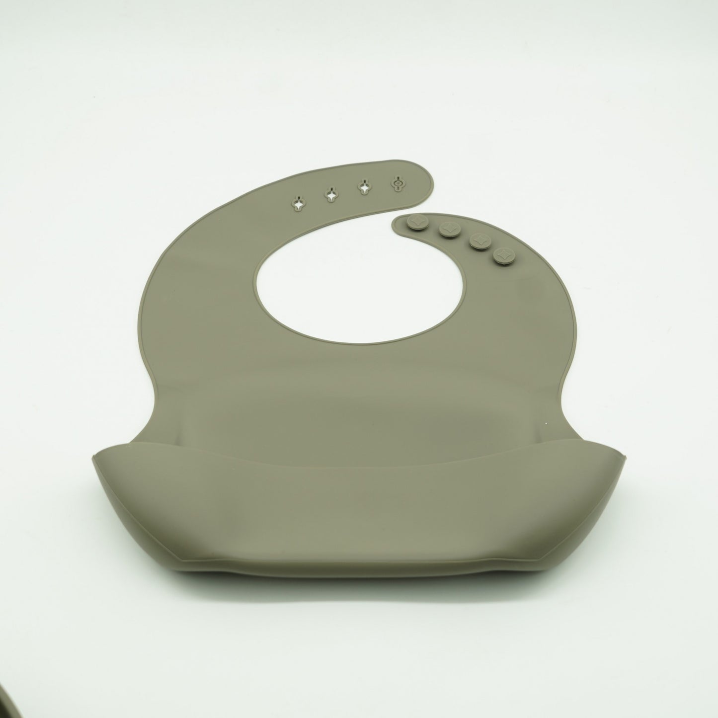 Set 8 piese diversificare bebelusi si copii din silicon Flippy, baveta, farfurie compartimentata cu ventuza, bol cu ventuza, tacamuri din lemn si silicon, cana pentru gustari, fara alergeni, verde inchis-7