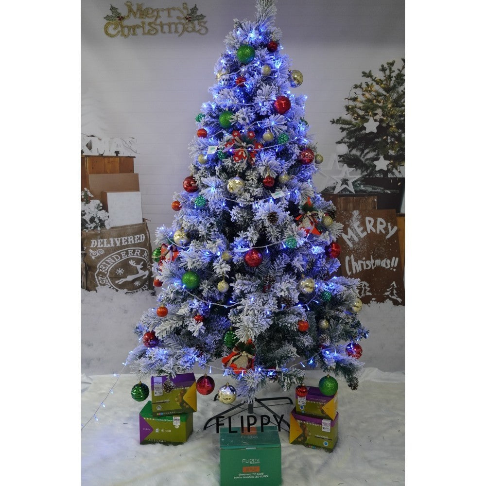 Set brad artificial de Craciun si elemente decorative, nins, decorat cu conuri pin, pentru interior/exterior, inaltime 210 cm, diametru 131 cm, 630 ramuri, Flippy, alb/verde, suport metalic inclus-1