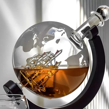 Set Cadou Decantor Glob cu Două Pahare Deluxe pentru Whiskey