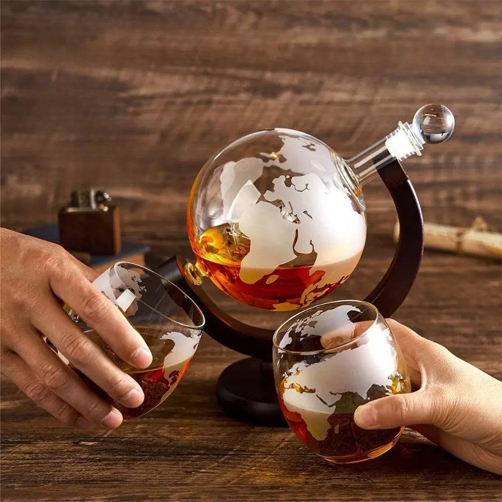 Set Cadou Decantor Glob cu Două Pahare Deluxe pentru Whiskey