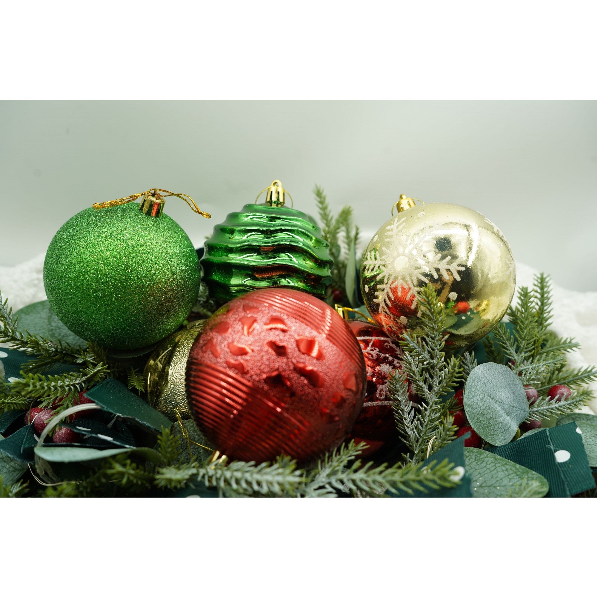 Set de 24 ornamente de brad, Flippy, de tip Glob, Multicolor, cu ø de 8 cm, din plastic, cu finisaj sclipitor , cutie  19  cm lungime x 42  cm inaltime x 19  cm adancime-4