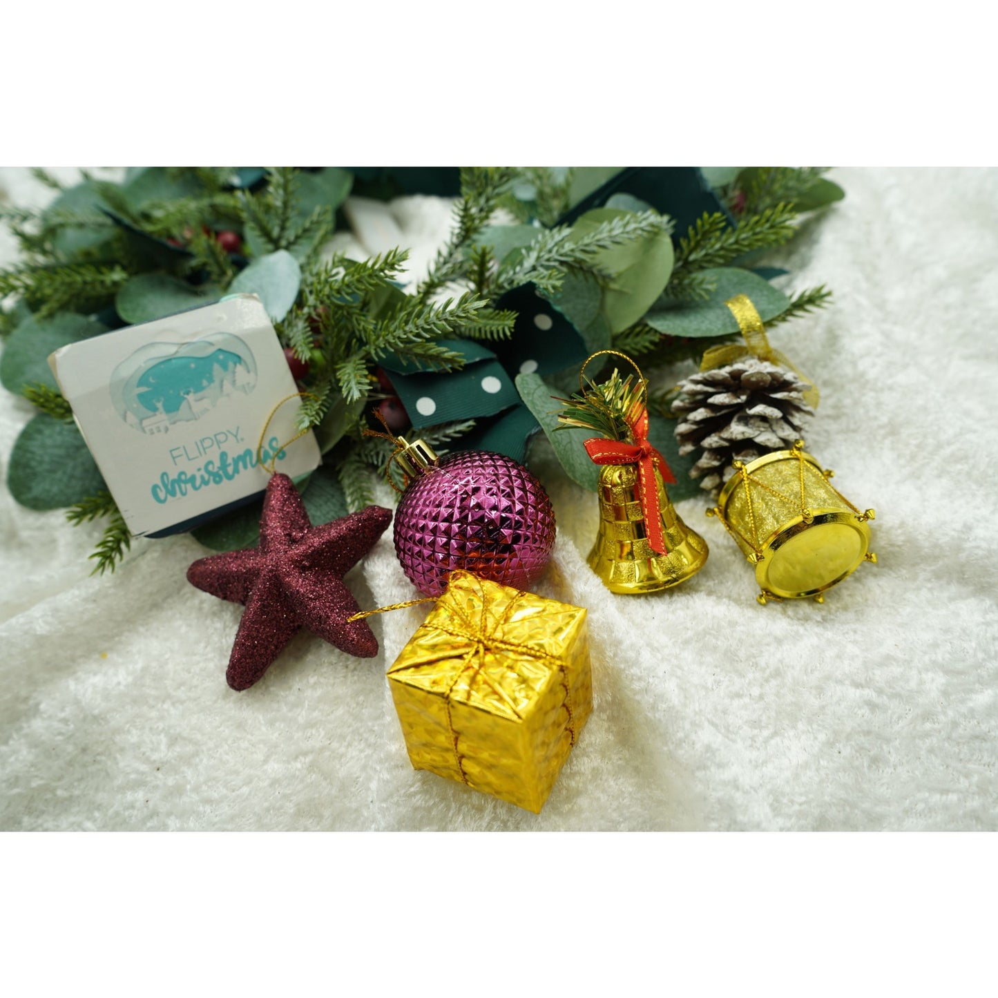 Set de 50 ornamente de brad, Flippy, de tip Glob, Rosu/ Auriu, din plastic, cu finisaj sclipitor , cutie  18  cm lungime x 12  cm adancime x 18  cm inaltime-2