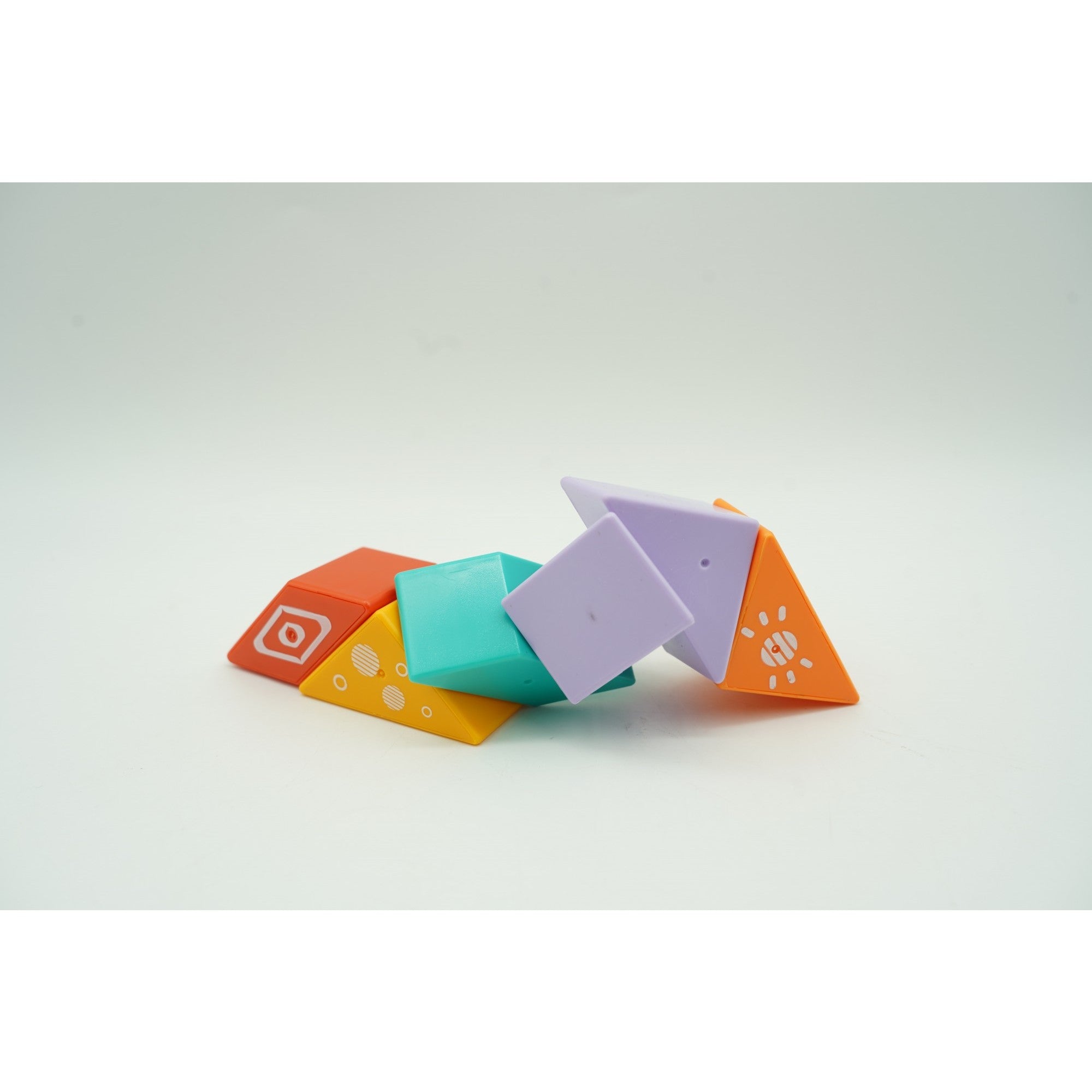 Set inteligent de constructie cu piese magnetice, Flippy, 6 piese, pentru copii, +3 ani, multicolor-3