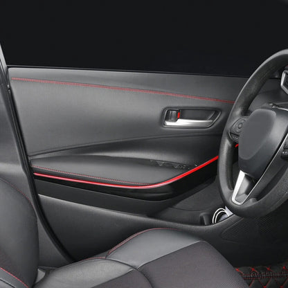 Banda decorativa pentru interiorul vehiculului, lungime 2m, din piele ecologica, culoare Neagra + cusatura Rosie-4