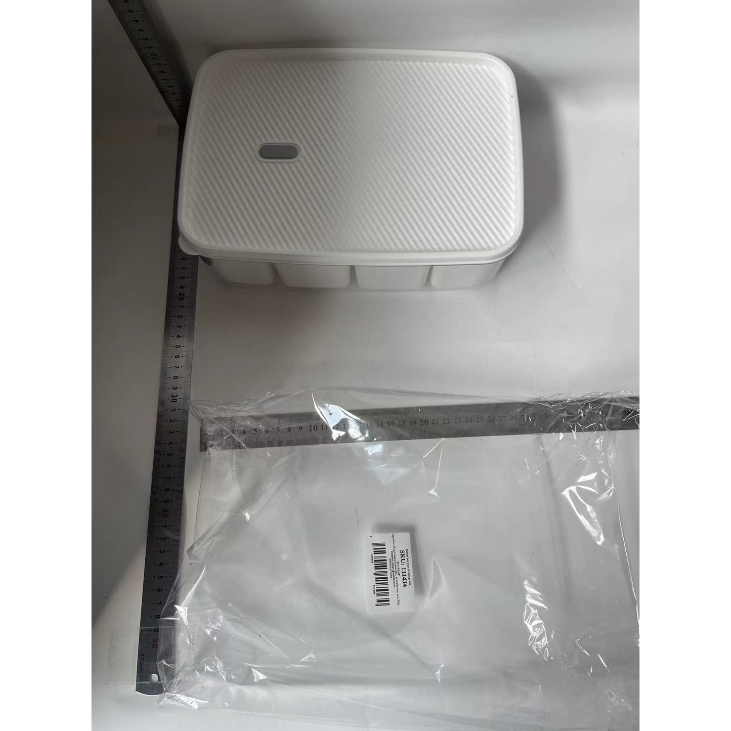 Cutie de depozitare a alimentelor de uz casnic pentru Frigider, 8 compartimente, cu Capac, Alba-1