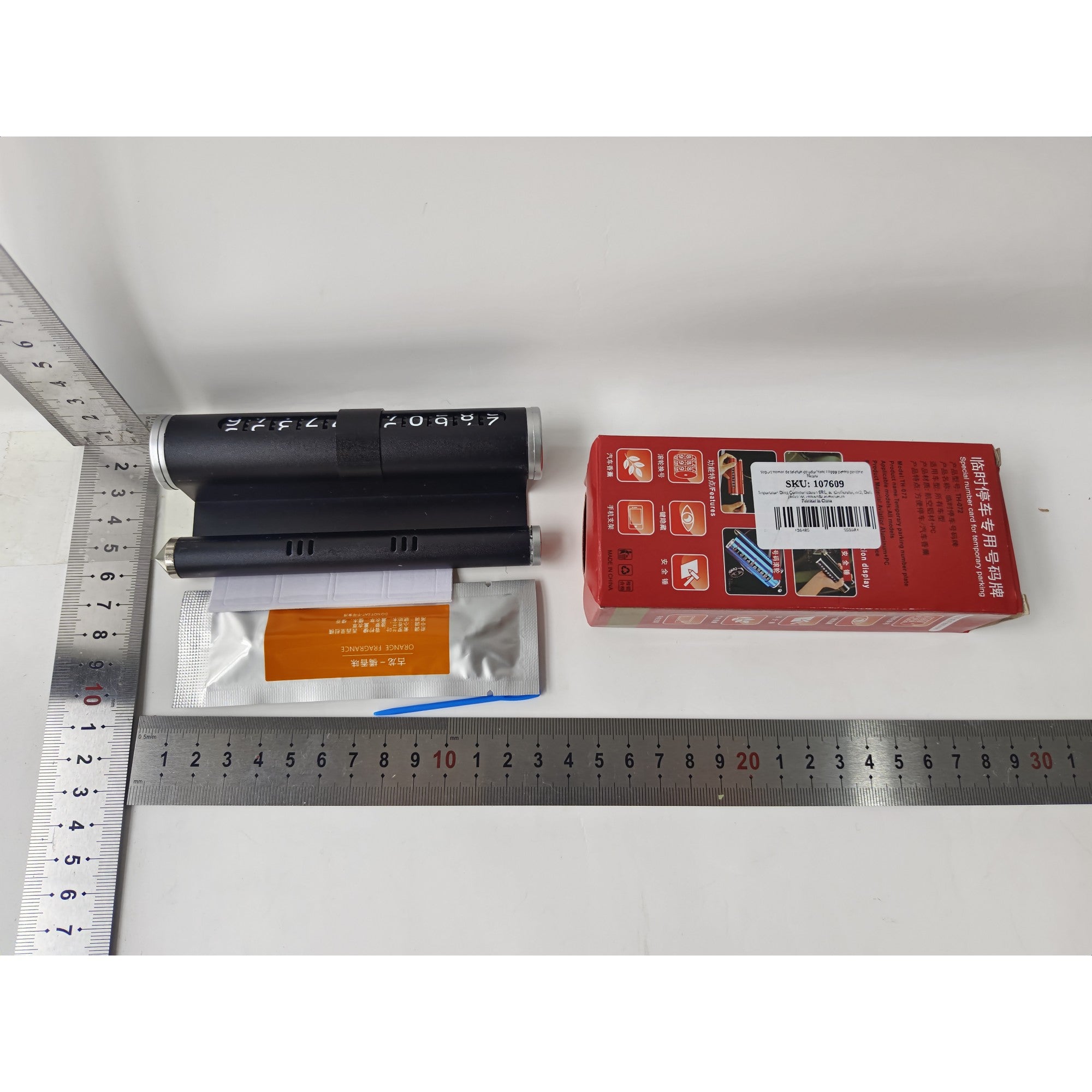Suport numar de telefon cu odorizant Flippy pentru parcare Negru-9