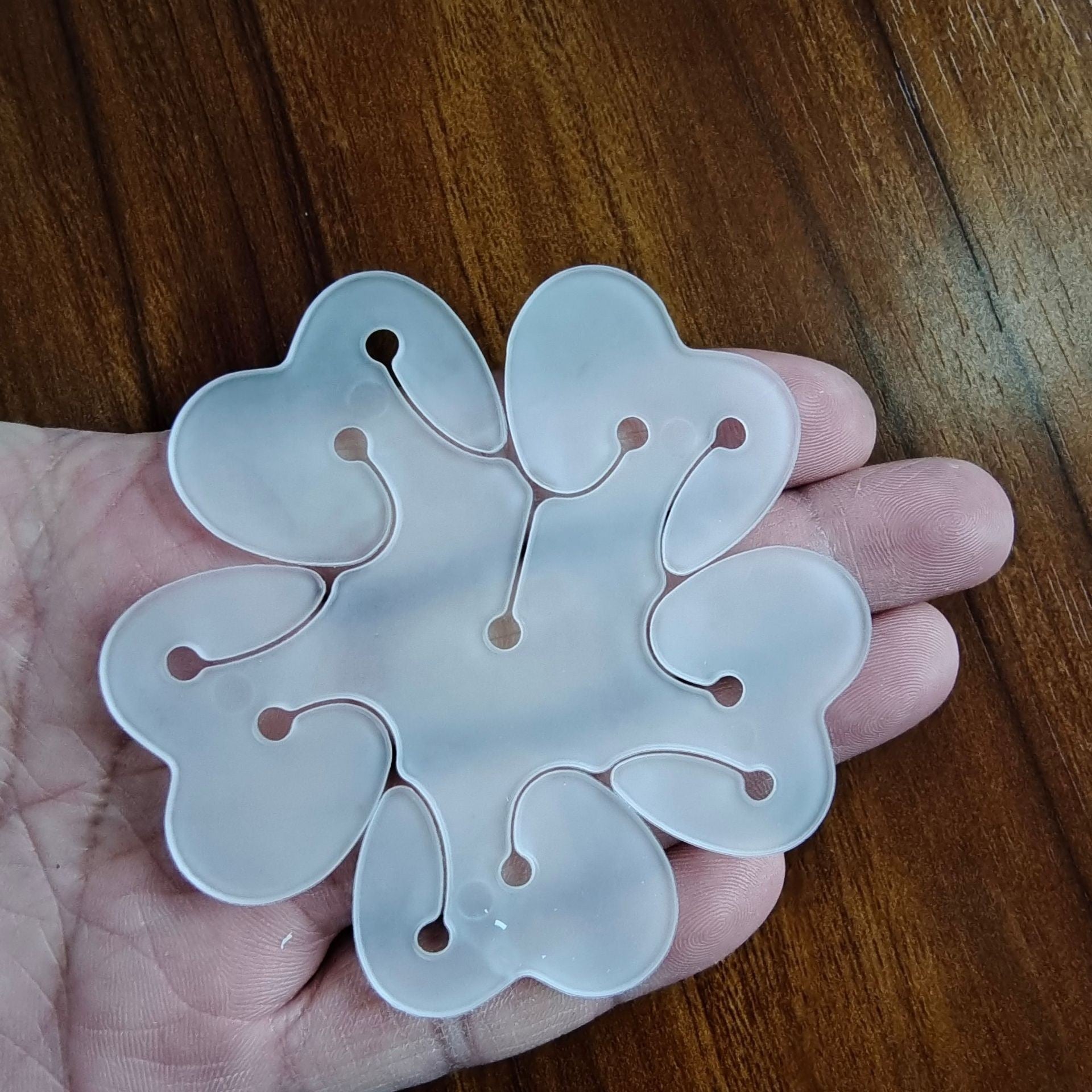 Suport pentru baloane care formeaza o floare, cu două straturi, pentru 11 baloane, 8x8cm-4.6g-0