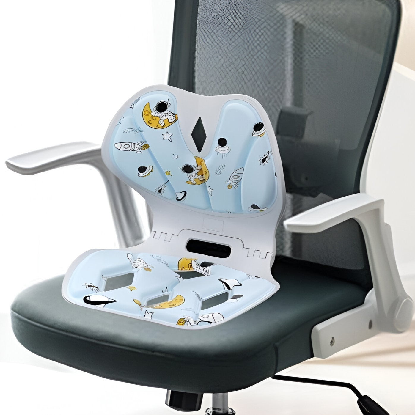 Suport pentru Scaun, Flippy, pentru Corectarea Posturii, Portabil, Pliabil, Ergonomic, Ameliorare Durere, Respirabil, 35x32x30 cm, Marime L, Model Rachete, Albastru-5