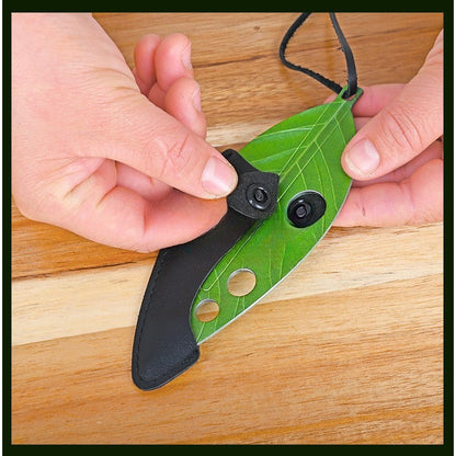 Tocator manual pentru ierburi Flippy, instrument de curatat frunze, tocator, margini ascutie, 9 gauri de diferite dimensiuni, multifunctional, material otel inoxidabil, rezistent la rugina, 14 x 5.5 cm, verde-3