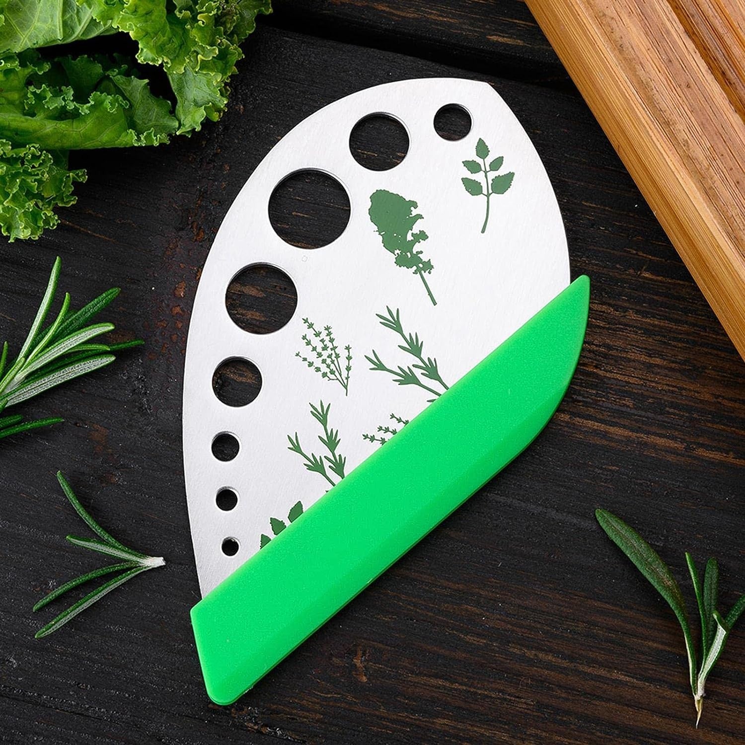 Tocator manual pentru ierburi Flippy, instrument de curatat frunze, margini ascutie, 9 gauri de diferite dimensiuni, multifunctional, material otel inoxidabil, maner ergonomic, rezistent la rugina, 12.3 x 6.9 cm, argintiu-3