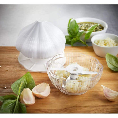 Tocator manual pentru usturoi, in forma de usturoi, cutite rezistente, utilizare prin apasare, material ABS si inox, 9.5x9.5x9.3 cm, alb-1