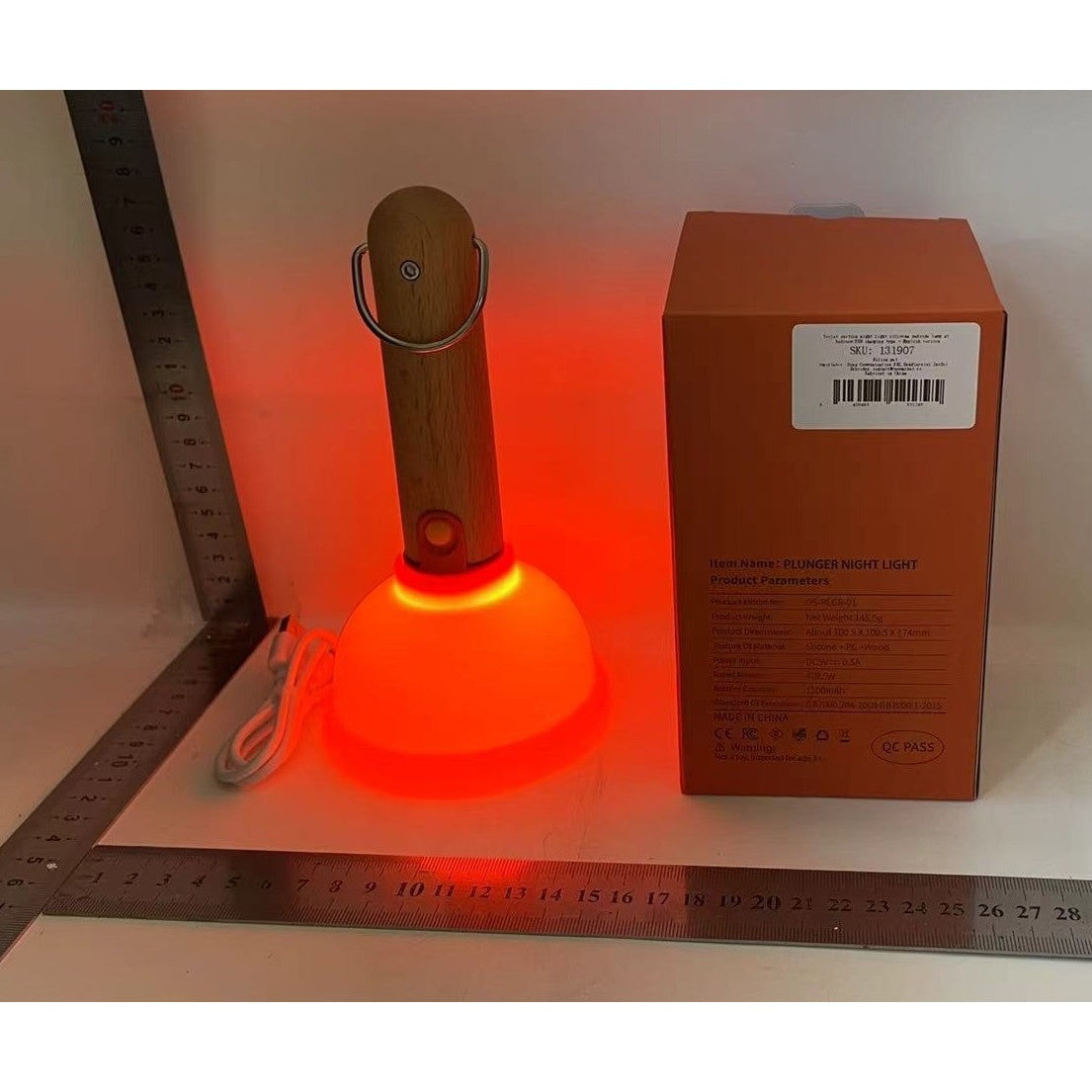 Lampa Nocturna, Flippy, Model Ventuza de Toaleta, Alimentare USB, din Lemn si Silicon, 16 x 9 cm, Portocaliu-1