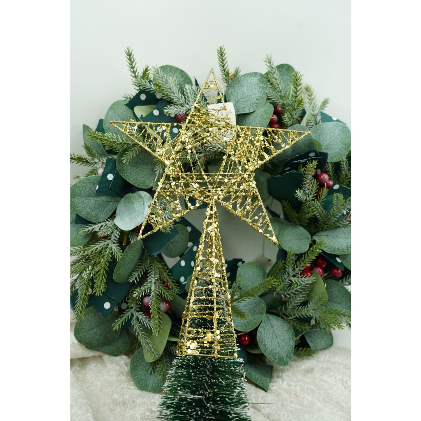 Varf decorativ de brad, Auriu, in forma de Stea, infasurata, din Plastic/Metal, 20 cm x 28 cm, Interior/Exterior, Flippy-1