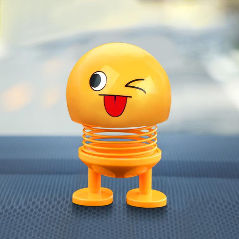 Jucarie cu arc pentru bordul masinii, emoticon galben