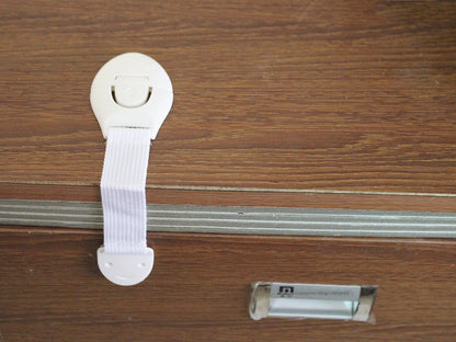 SET 10 BUC PROTECTIE DULAPURI SAU SERTARE PENTRU COPII, ALB