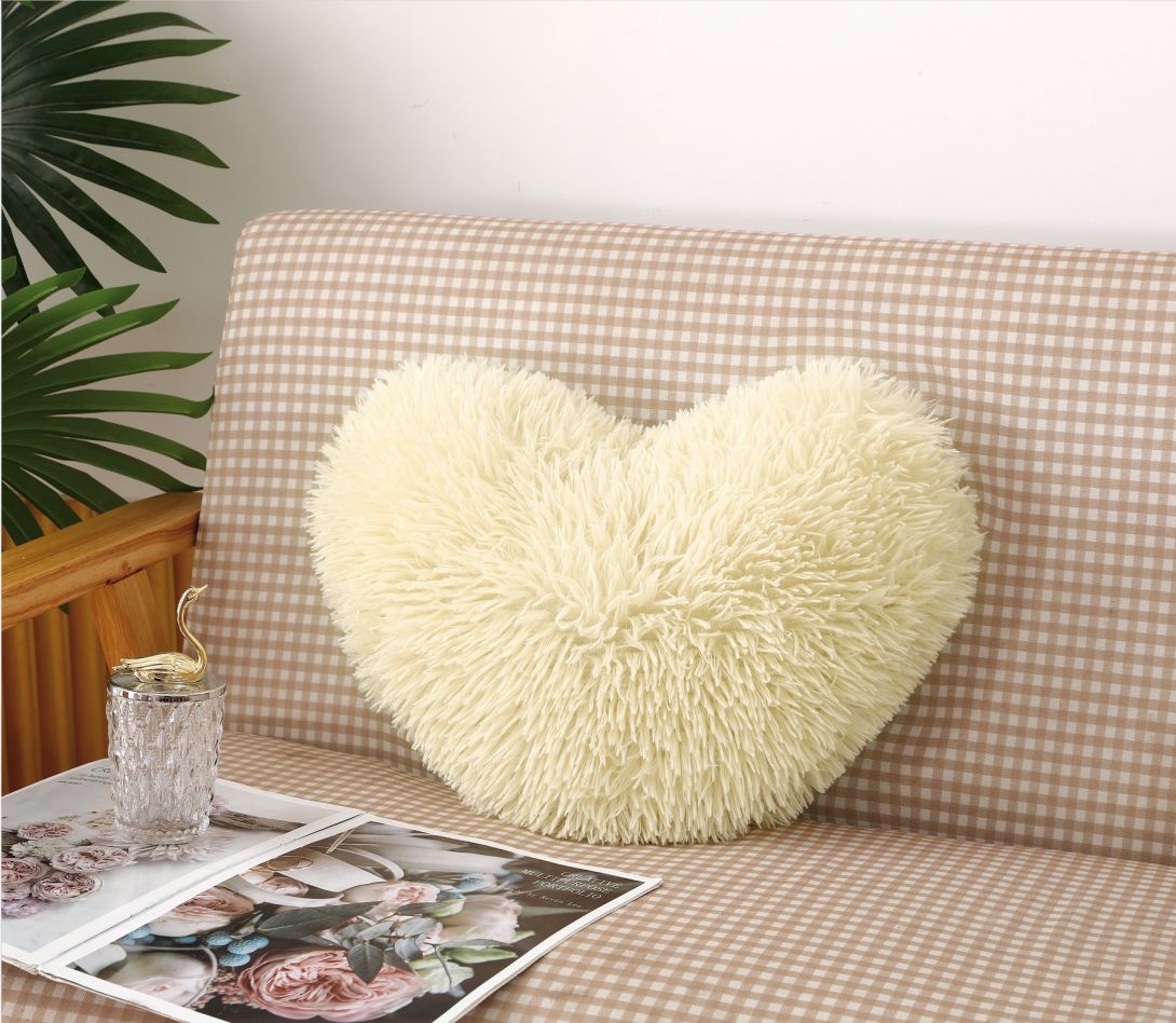 Perna Fluffy, Decorativa cu Model Inima, Pufoasa