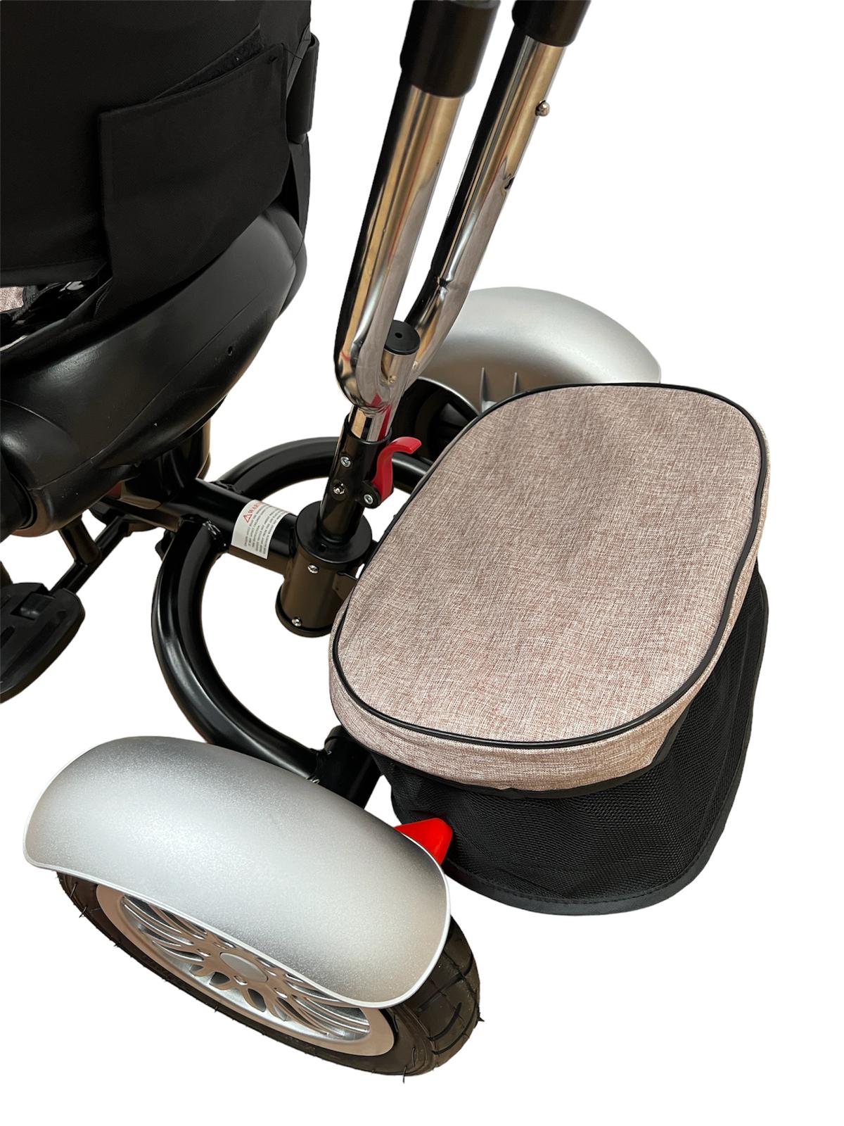 Tricicleta cu scaun reversibil, roti din cauciuc, pozitie de somn, cu muzica si lumini SL03