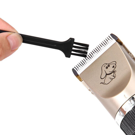 Aparat reincarcabil de tuns Animale, Functioneaza si la sursa de 220 V, Nivel zgomot 10 dB, Buton pentru reglarea cutitelor