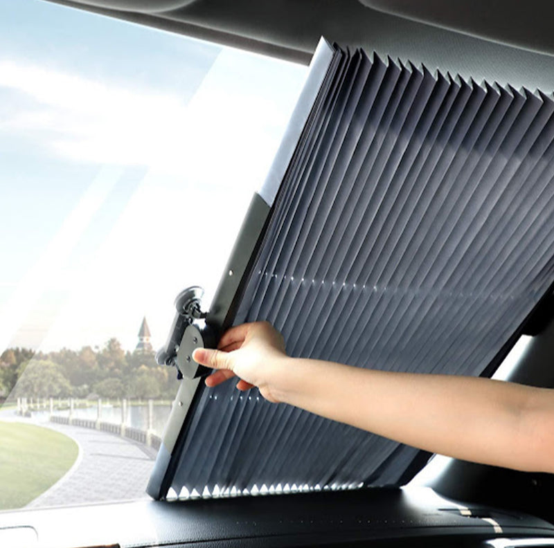 COPERTINA PARASOLAR AUTO IMPOTRIVA RAZELOR UV, FIXARE PRIN VENTUZE, 65x70 cm